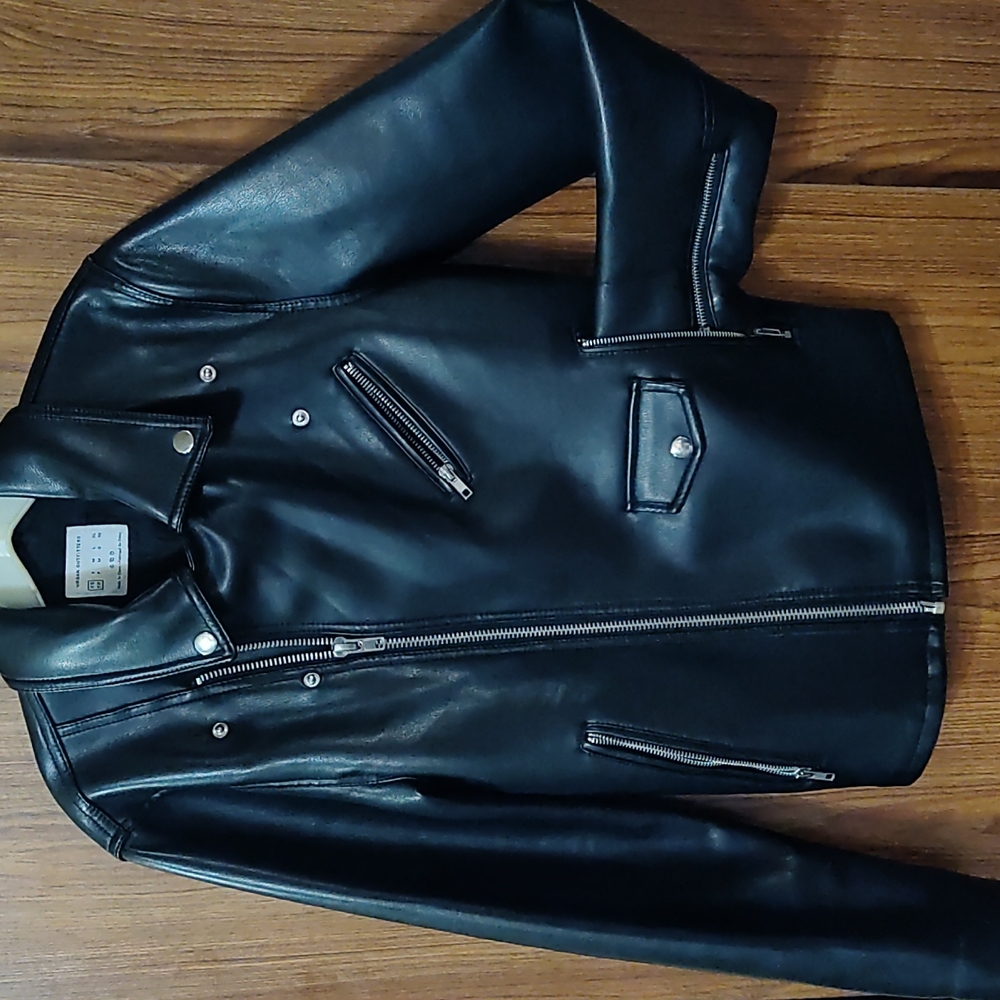 🔥 Urban Outfitters XS Black Biker Jacket LIKE NEW!!!!